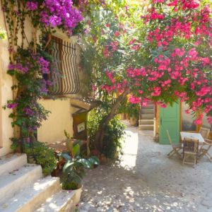 cagnes-outside-dining