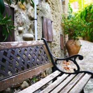 haut-de-ccagnes-bench